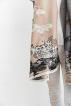 Load image into Gallery viewer, Peony Shawl (Preorder - Arrives 18 Jan)
