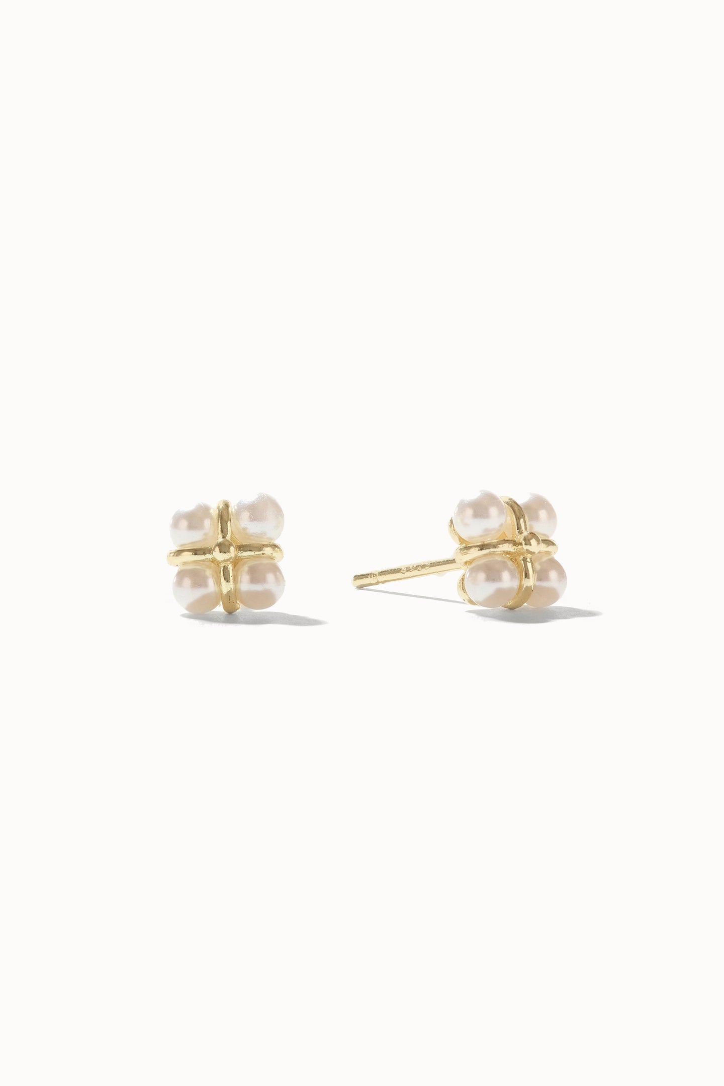 Perle Studs